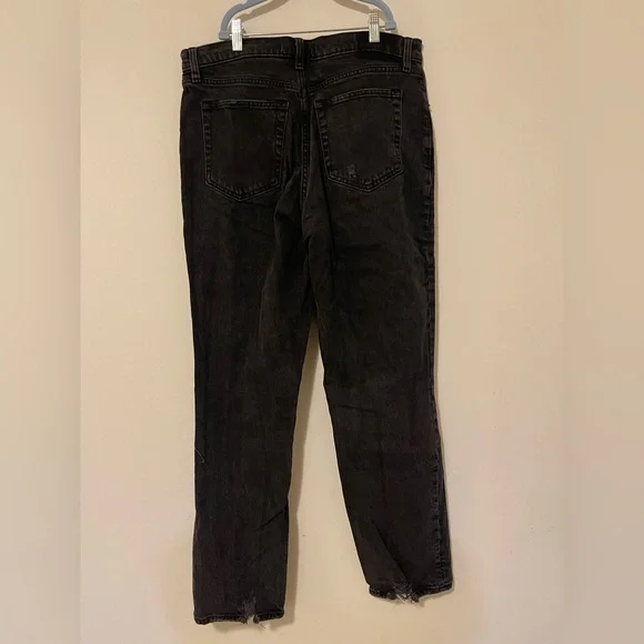 Abercrombie & Fitch 90’s straight ultra high rise jean - Picture 2 of 3